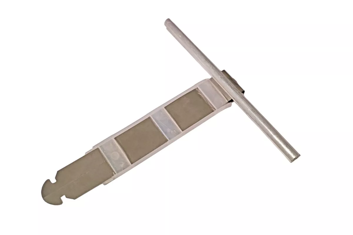 Fleje para lama airblock y autoblocante